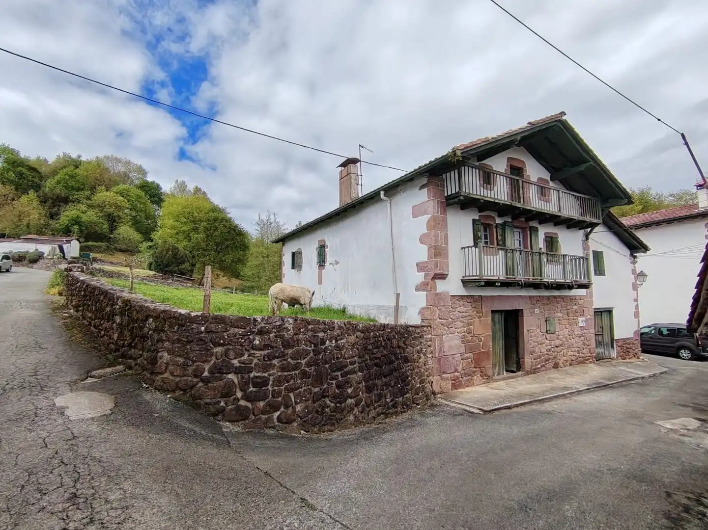 Vista exterior de Casa o chalet en venta en Baztan con Jardín privado