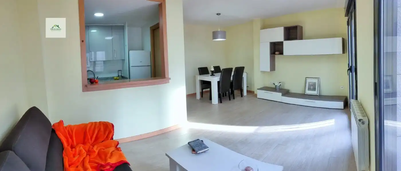 Sala de estar de Piso de alquiler en Huesca con Calefacción, Terraza y Amueblado