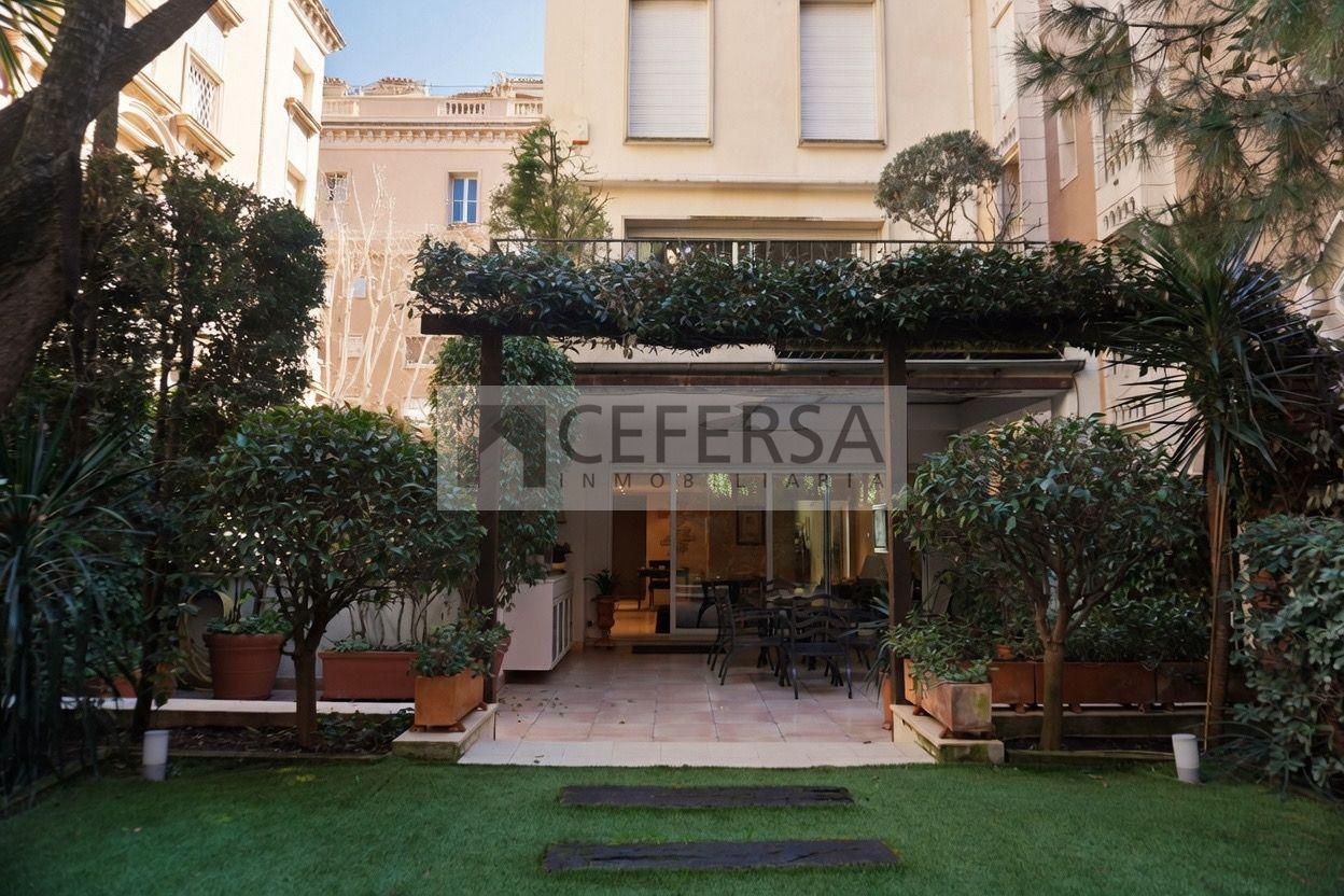 Terrassa de Casa o xalet en venda en  Barcelona Capital amb Aire condicionat, Jardí privat i Terrassa