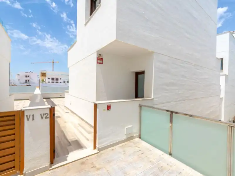 Detached house with terrace for sale in Los Balcones - Los Altos, imagen 35