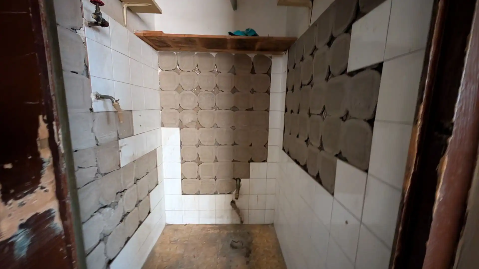 Bathroom of Commercial properties for rent in Zaragoza