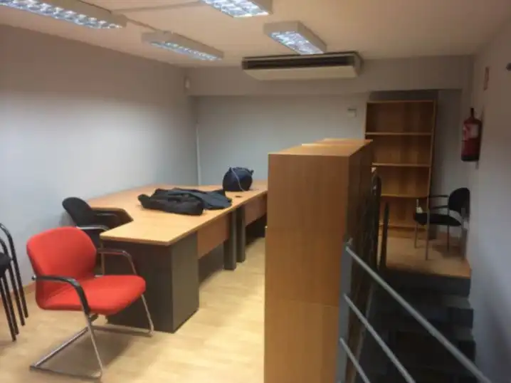 Office space to rent in Plaza de la Constitución 3, imagen 4