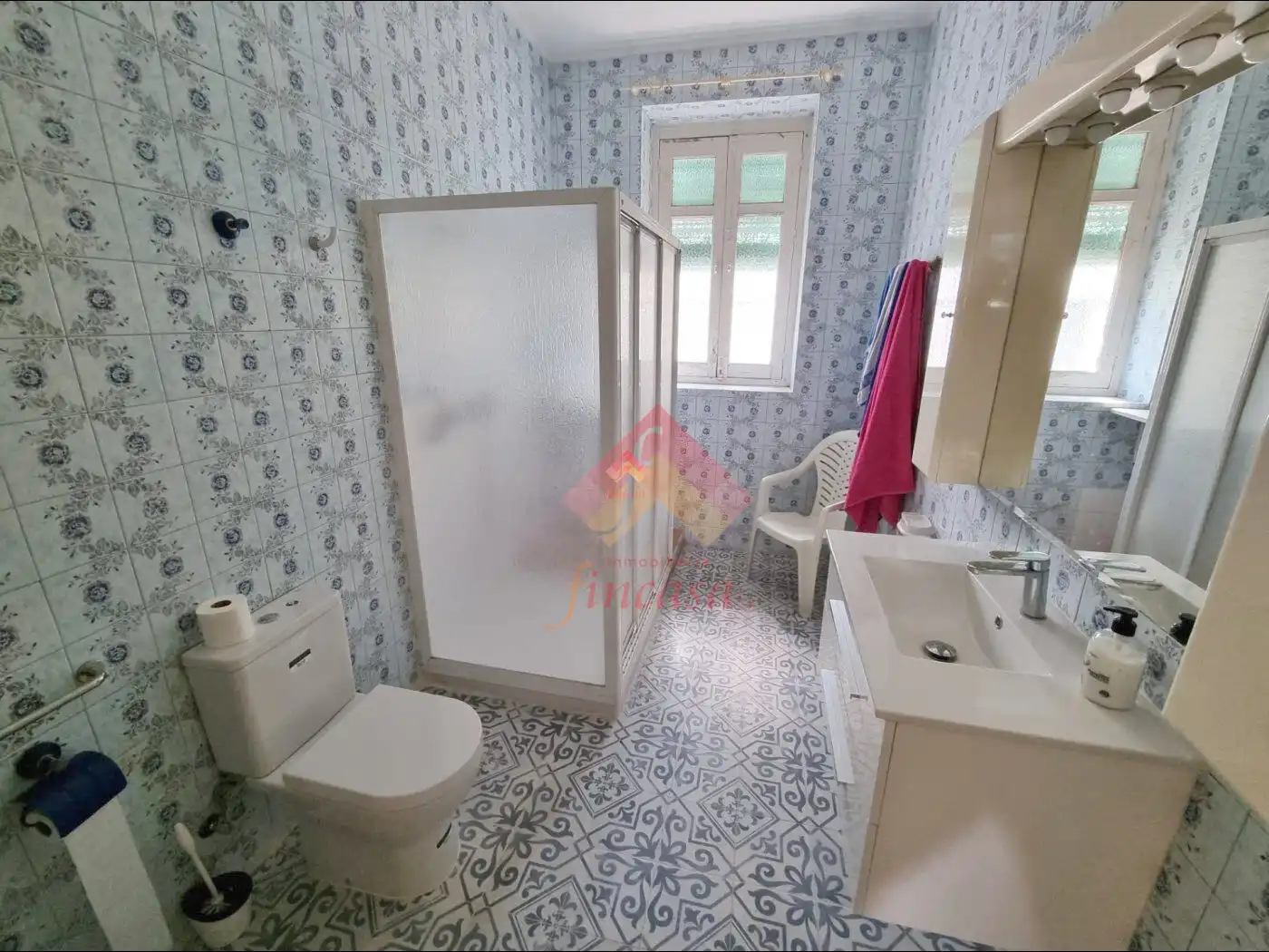 Bathroom of Houses for sale in Ronda  with Terrace, Storage room and Furnished