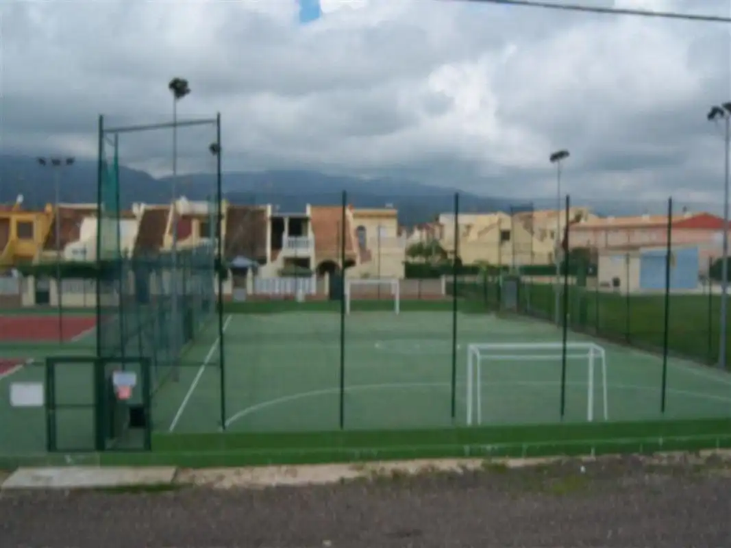 Parking de Planta baja en venta en Tavernes de la Valldigna con Terraza y Piscina comunitaria