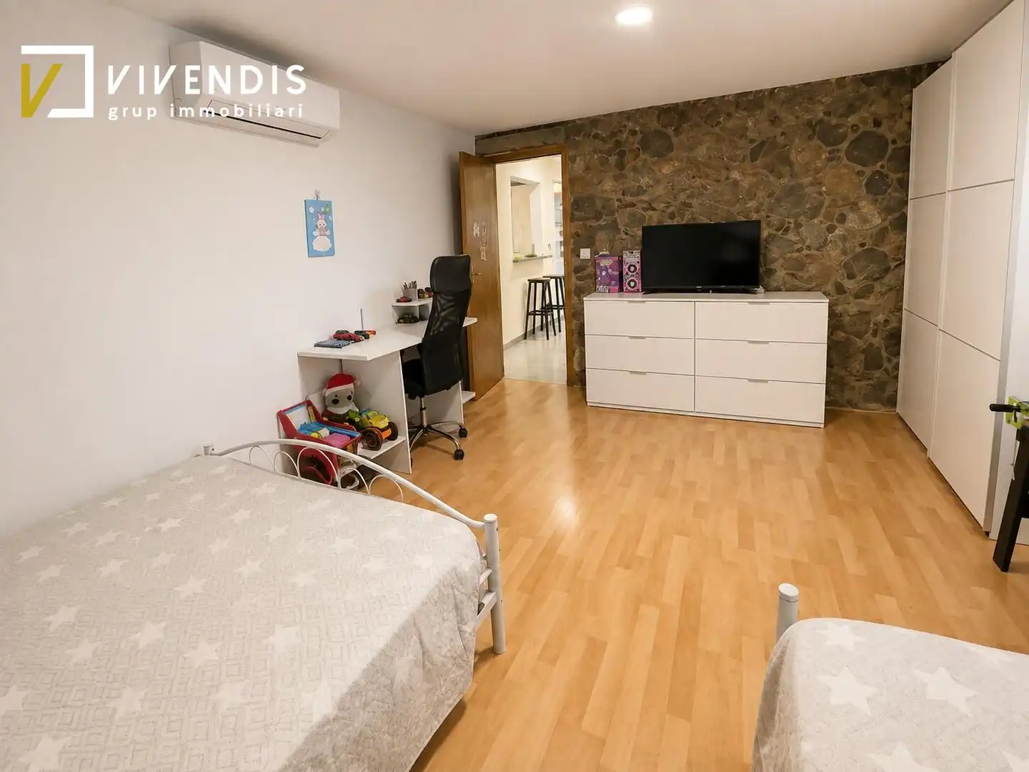 Habitación de Casa o chalet en venta en Rosselló con Jardín privado
