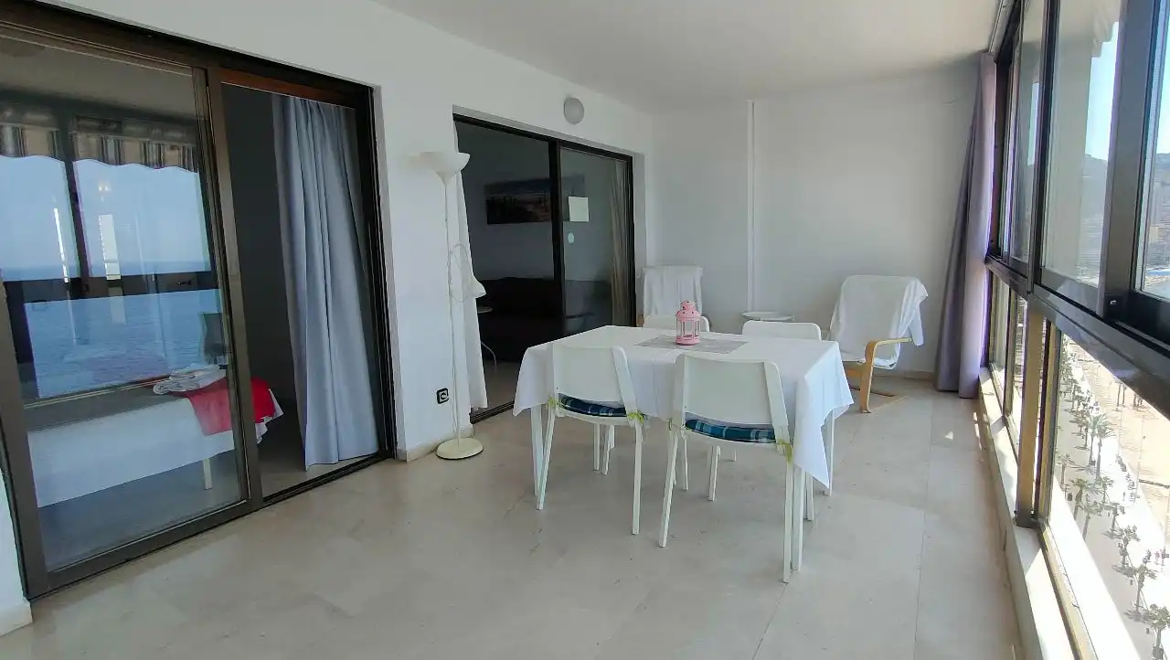 Comedor de Apartamento en venta en Benidorm con Aire acondicionado, Amueblado y Piscina comunitaria