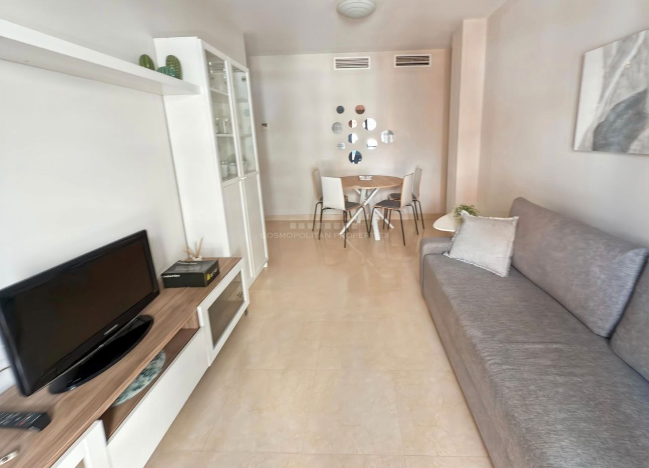Living room of Flat for sale in Fuengirola  with Air Conditioner, Furnished and Oven