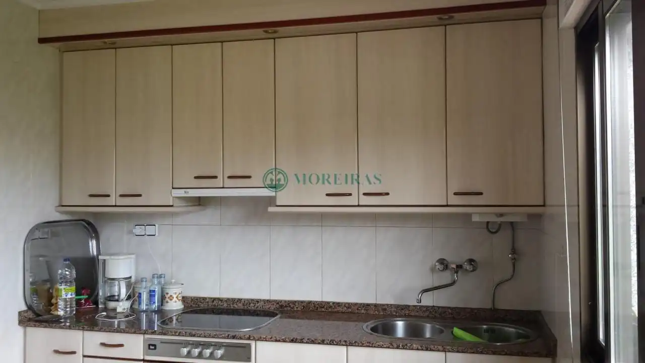 Cocina de Casa o chalet en venta en Ourense Capital  con Calefacción y Jardín privado