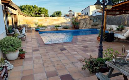 Piscina de Casa o xalet en venda en Calafell amb Calefacció, Jardí privat i Terrassa