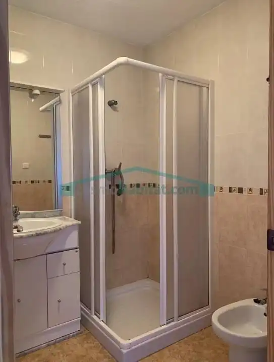 Baño de Ático en venta en Tavernes de la Valldigna con Terraza y Balcón