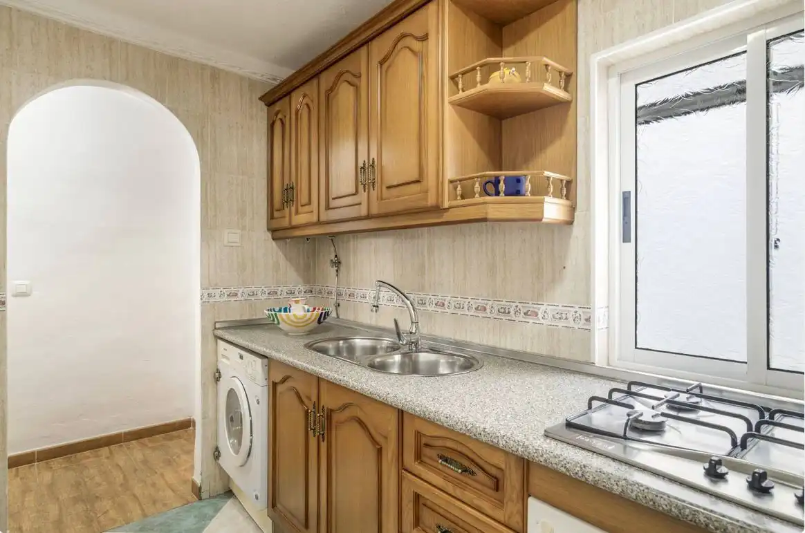 Kitchen of Flat for rent in Ronda  with Furnished