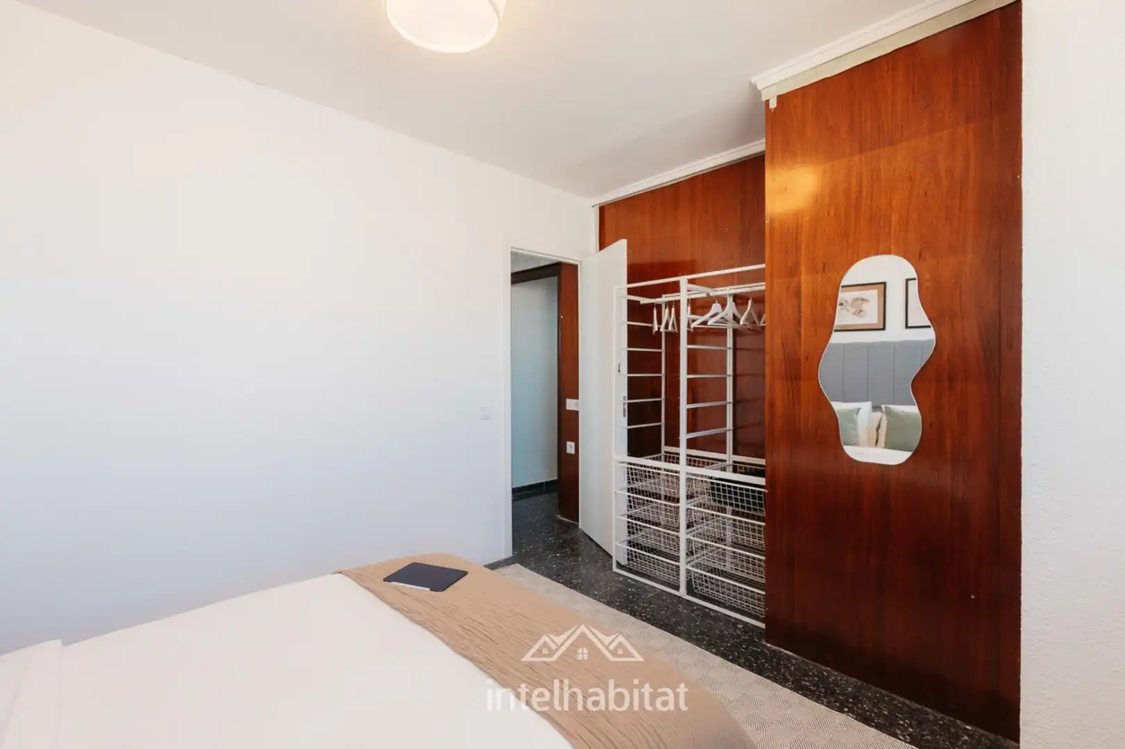 Bedroom of Flat for sale in Mislata  with Air Conditioner, Furnished and Balcony