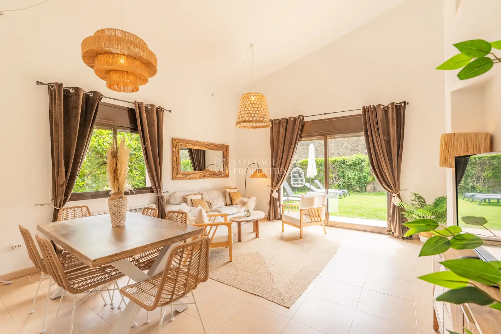 Garden of Houses for sale in Madremanya  with Air Conditioner, Heating and Terrace
