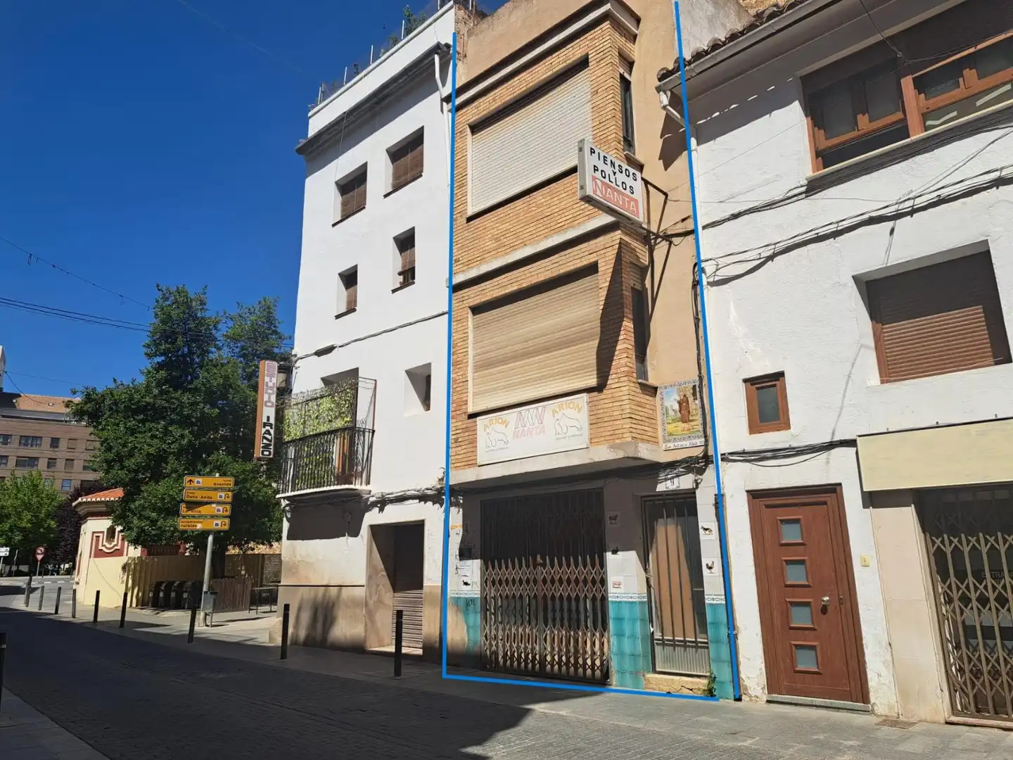 Außenansicht von Haus oder Chalet zum Verkauf in Requena