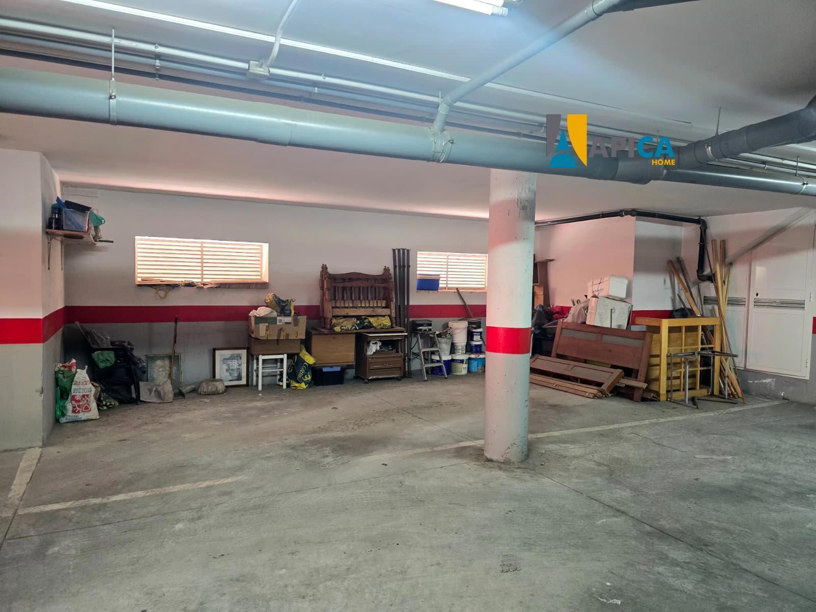 Garatge en venda en La Línea de la Concepción