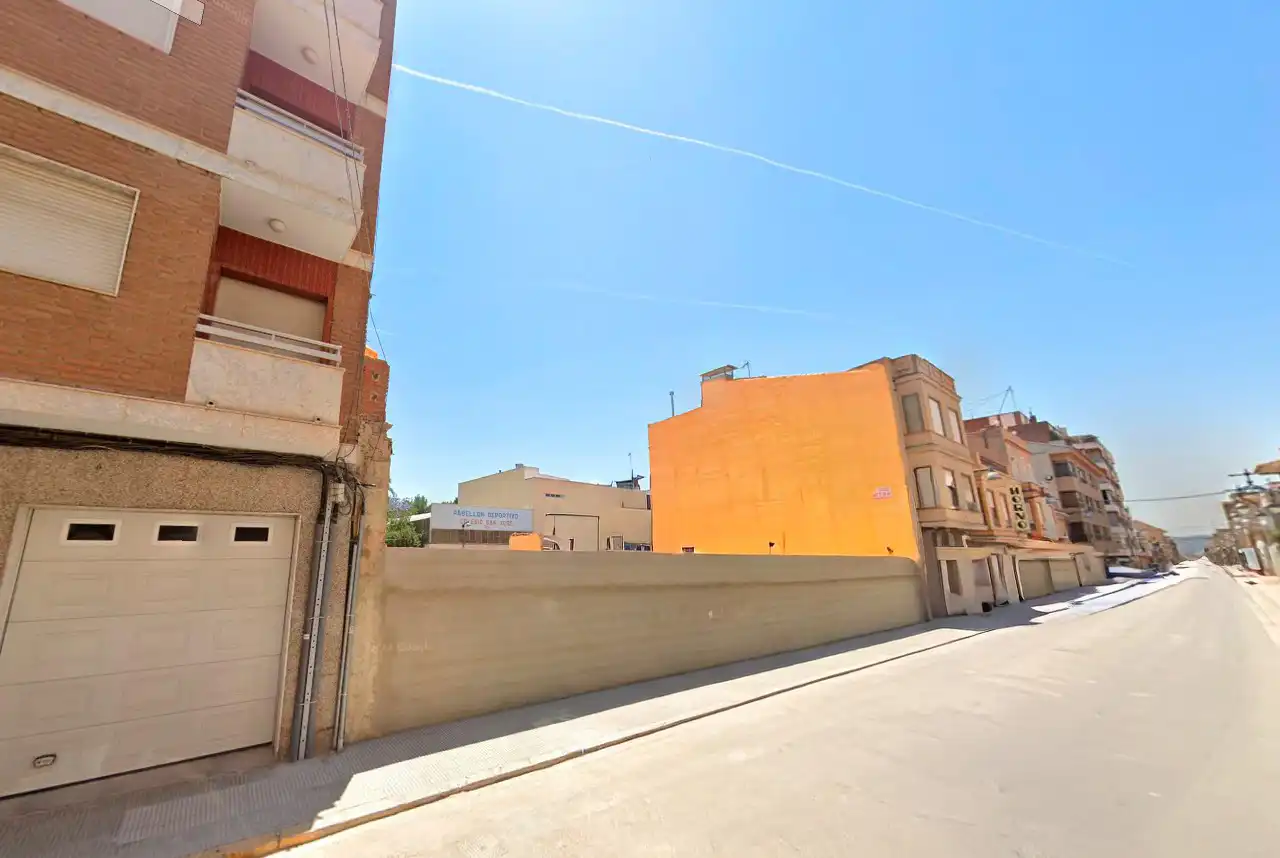 Residential land for sale in Avinguda de Colom 78, imagen 4