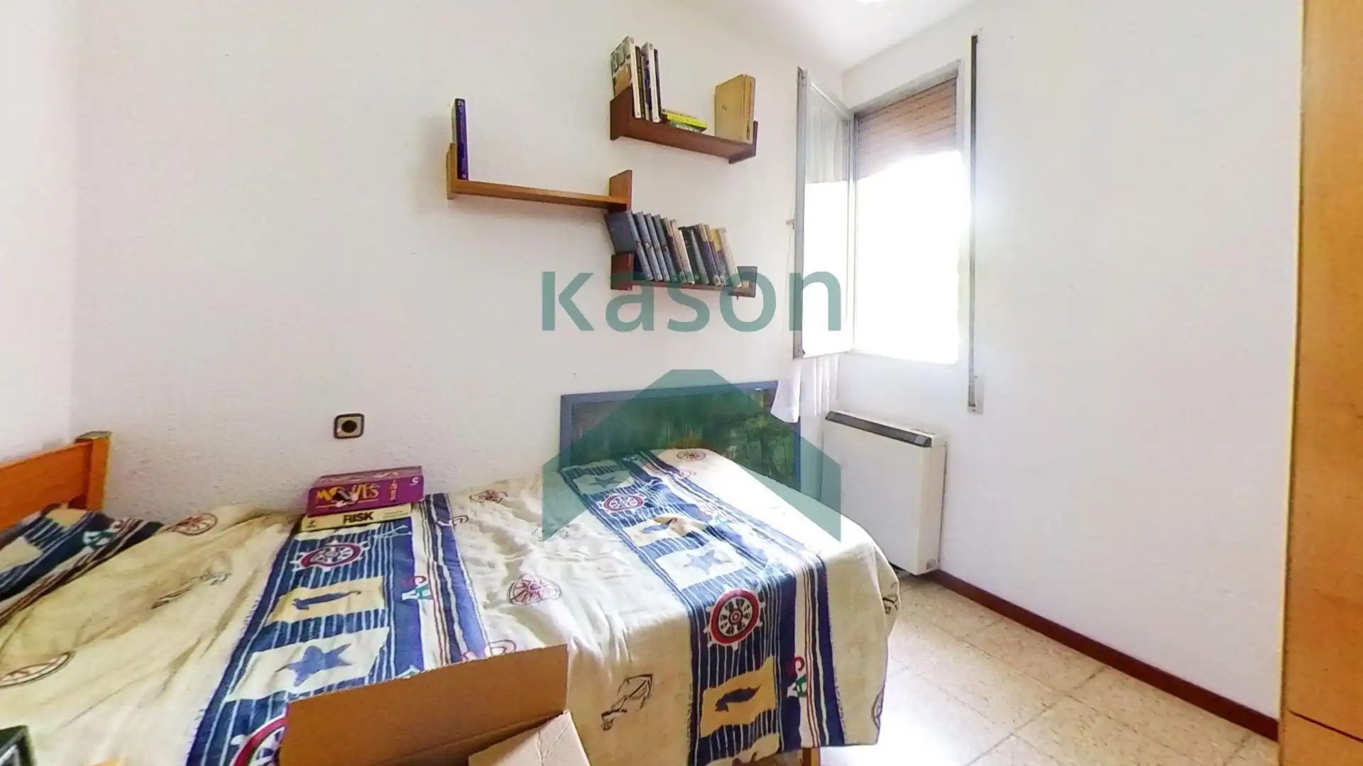 Bedroom of Flat for sale in Madrid  with Air Conditioner and Heating
