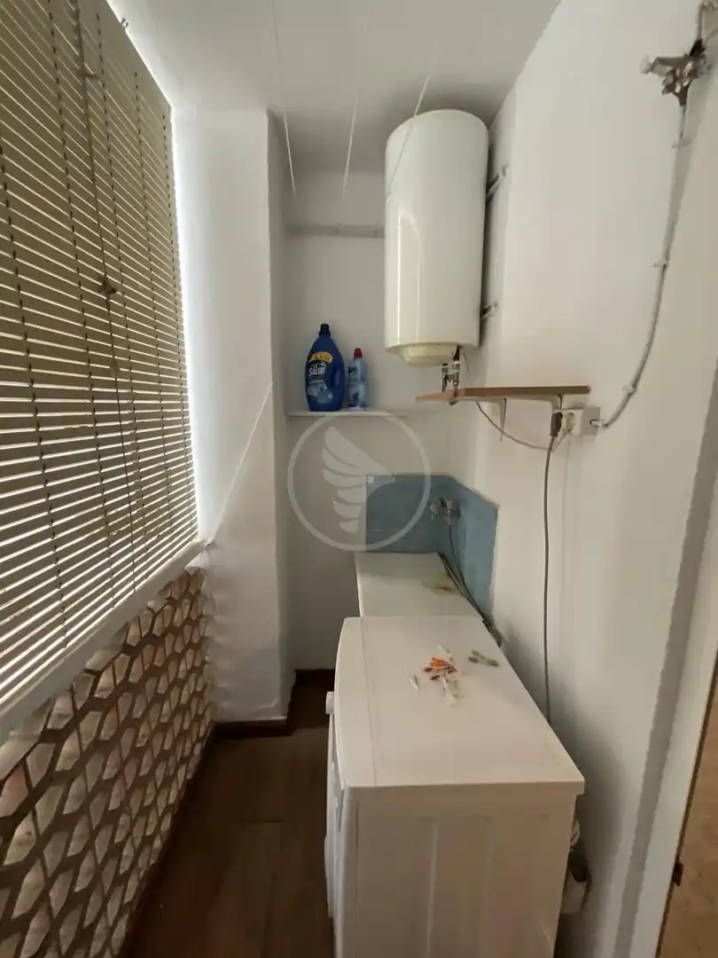 Cuina de Pis en venda en Linares amb Aire condicionat i Terrassa