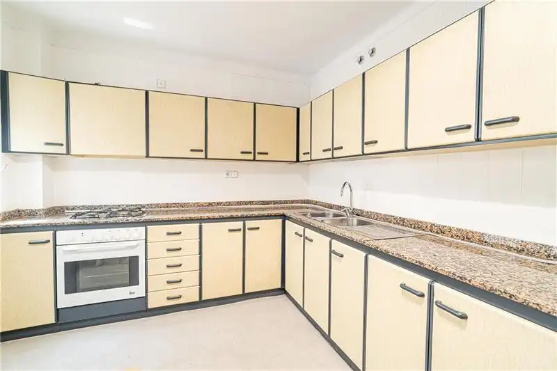 Küche von Wohnung zum Verkauf in  Palma de Mallorca mit Klimaanlage und Terrasse