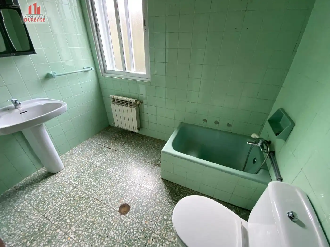 Bany de Casa o xalet en venda en Cartelle amb Jardí privat, Terrassa i Balcó