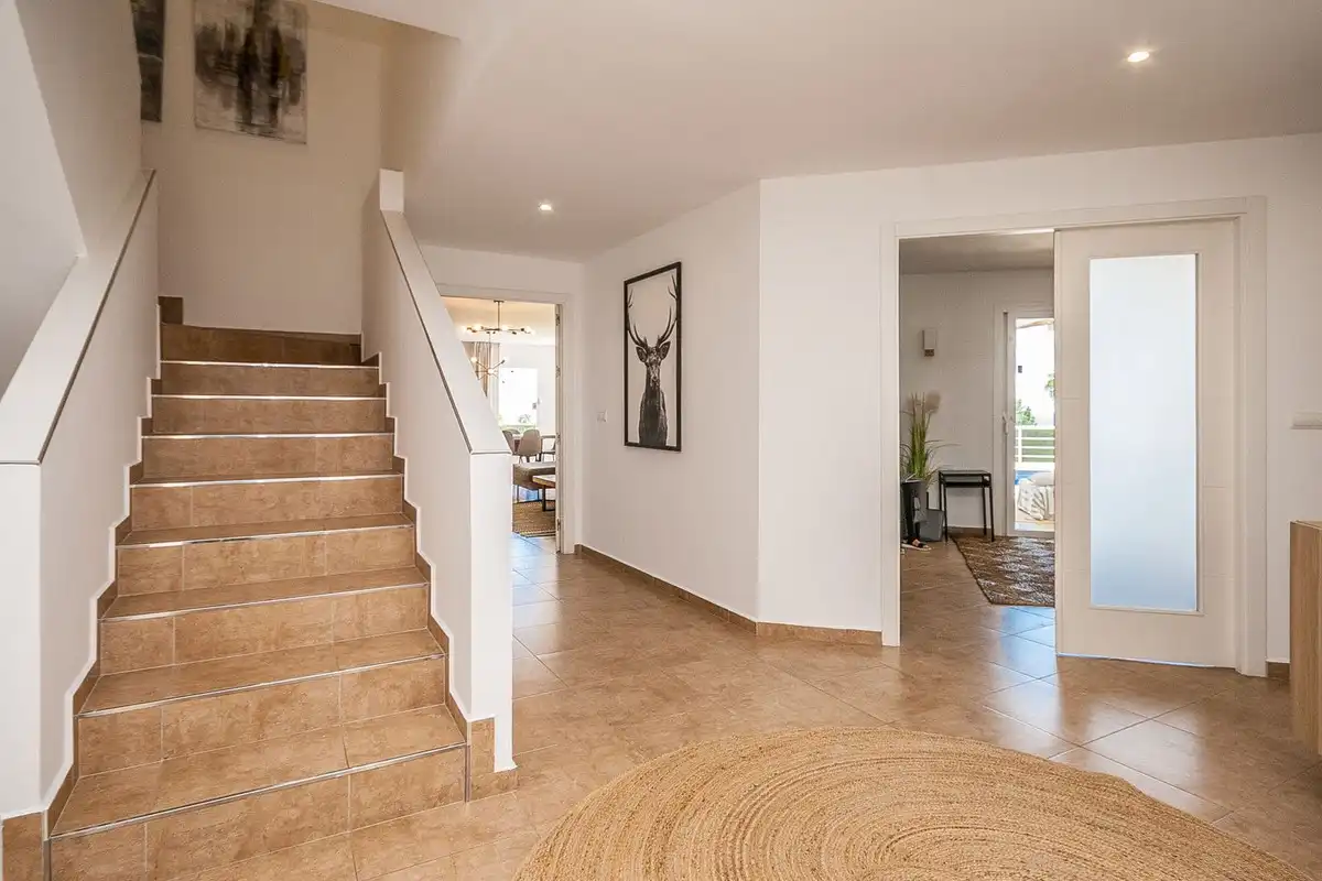 Chalet con terraza en venta en Calle Estepona 5, imagen 11