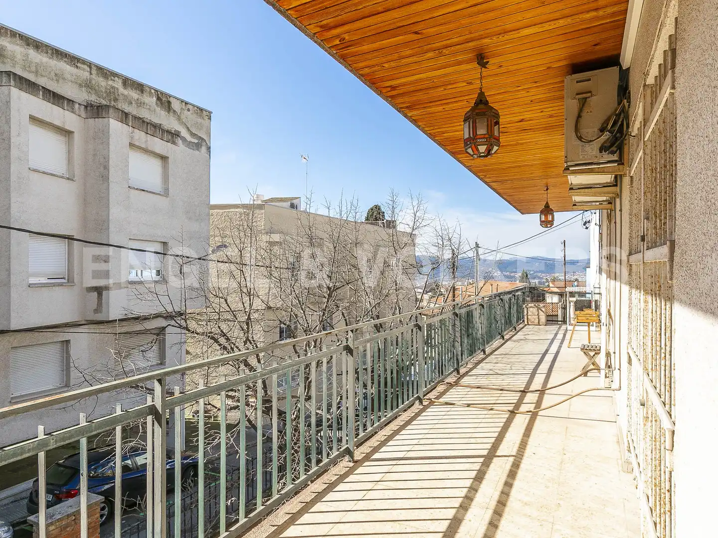 Vista exterior de Casa o chalet en venta en Sant Just Desvern con Aire acondicionado, Calefacción y Parquet