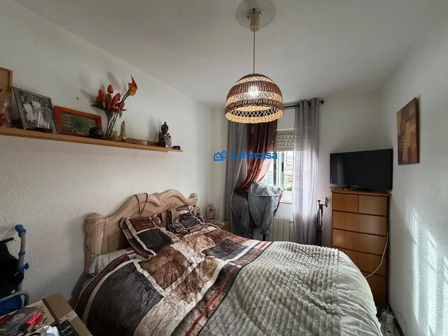 Bedroom of Flat for sale in Fuenlabrada  with Air Conditioner, Heating and Balcony