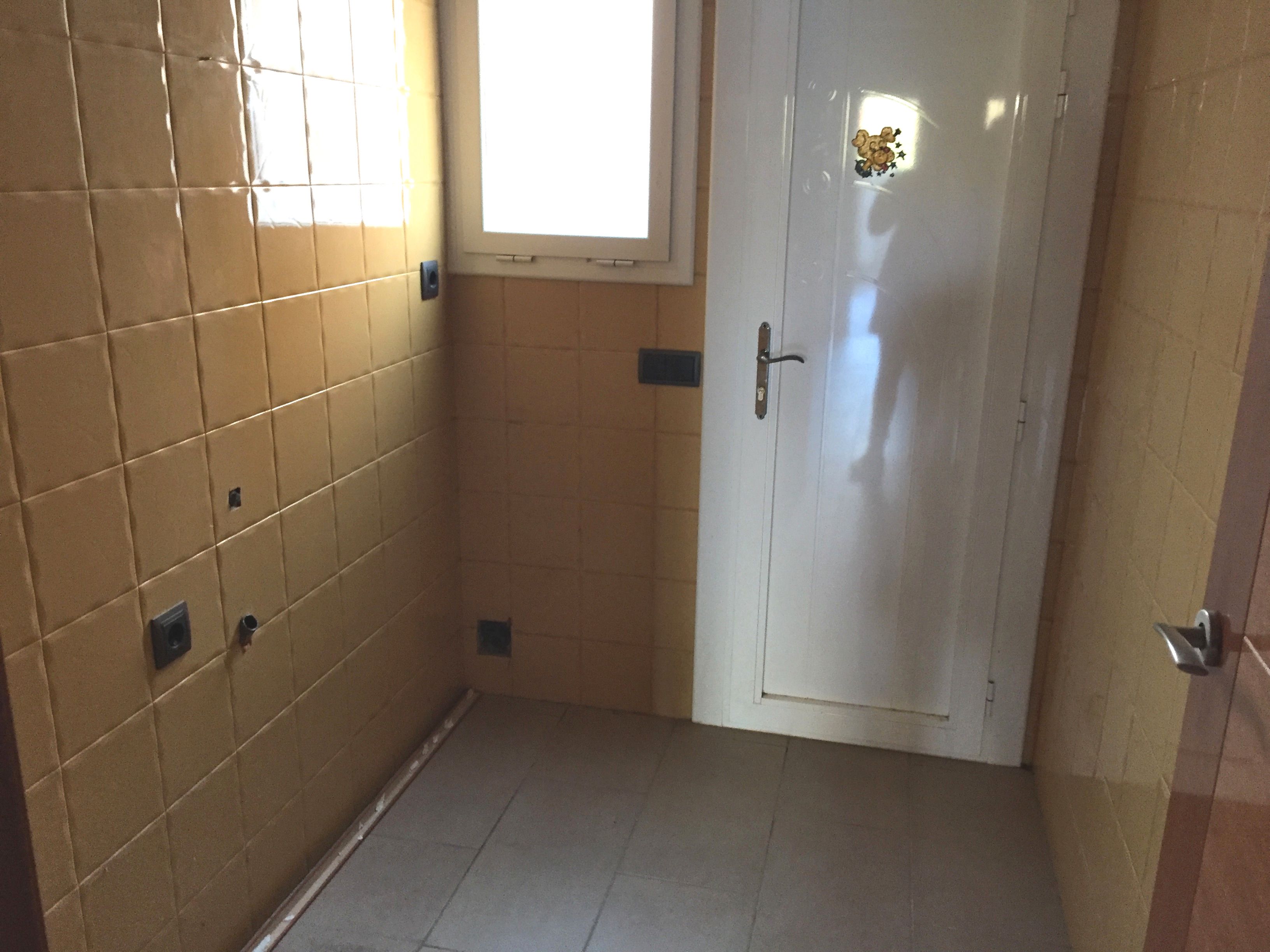 House or chalet for sale in C/ Tarragona, Palau-solità i Plegamans