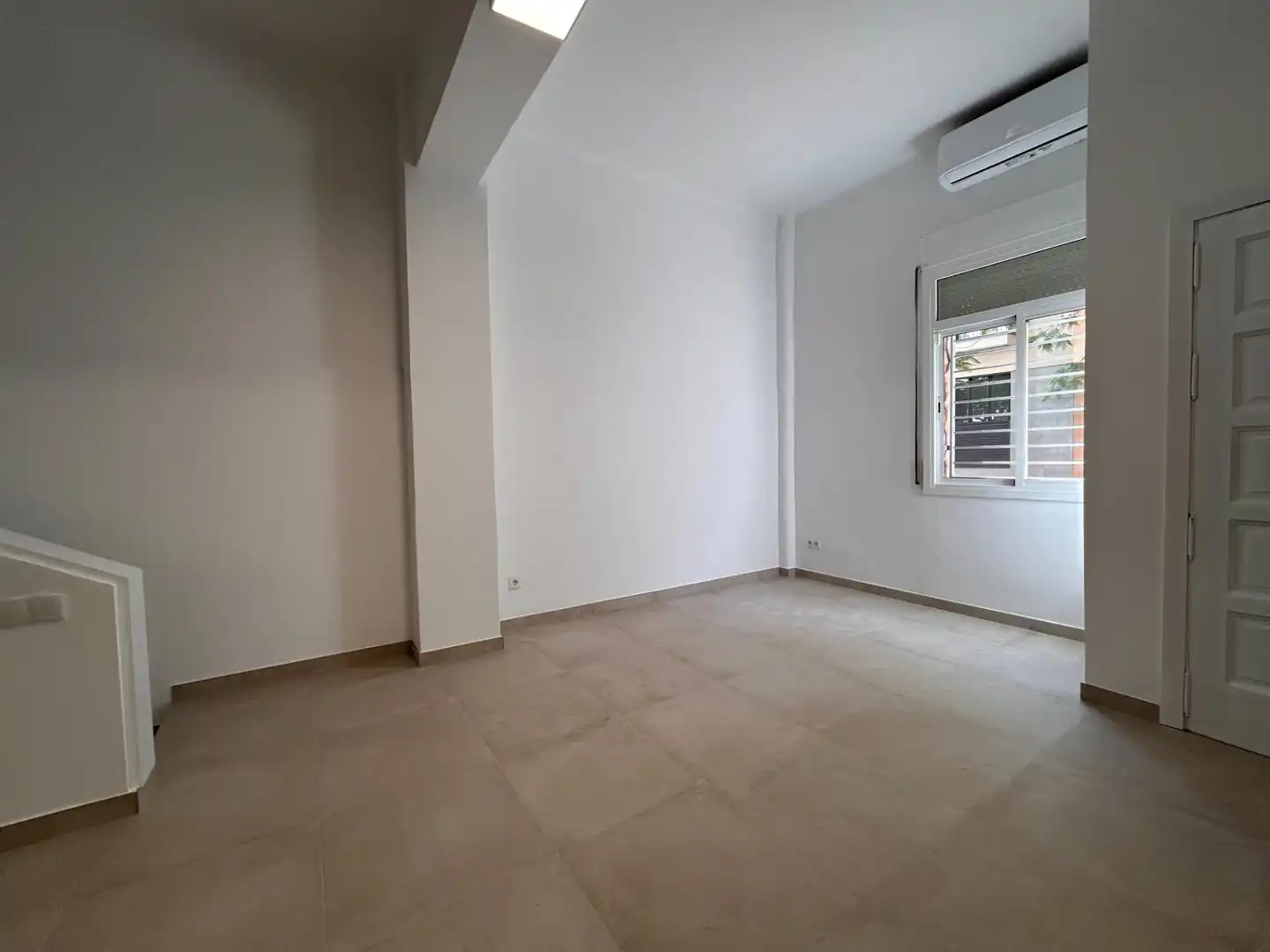 Planta baja en venta en Mataró con Aire acondicionado, Calefacción y Alarma