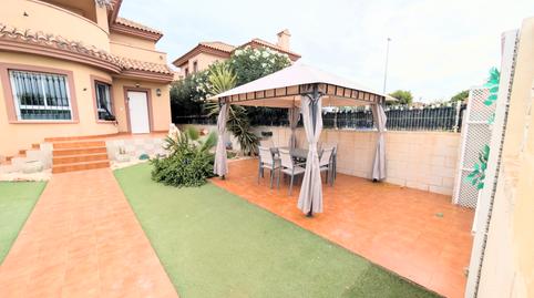 Foto 2 de Casa o xalet en venda a Calle Hortensia, Los Urrutias, Murcia