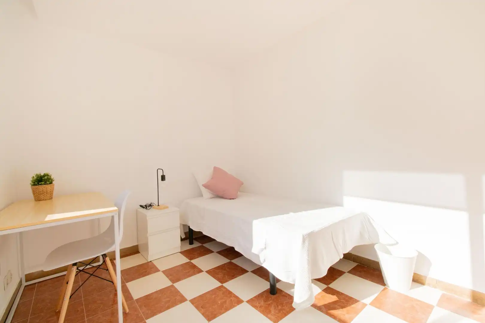 Habitación en Sagunto / Sagunt, Valencia