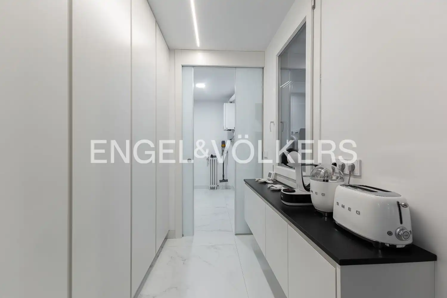 Apartamento en venta en Valencia con Aire acondicionado, Calefacción y Parquet