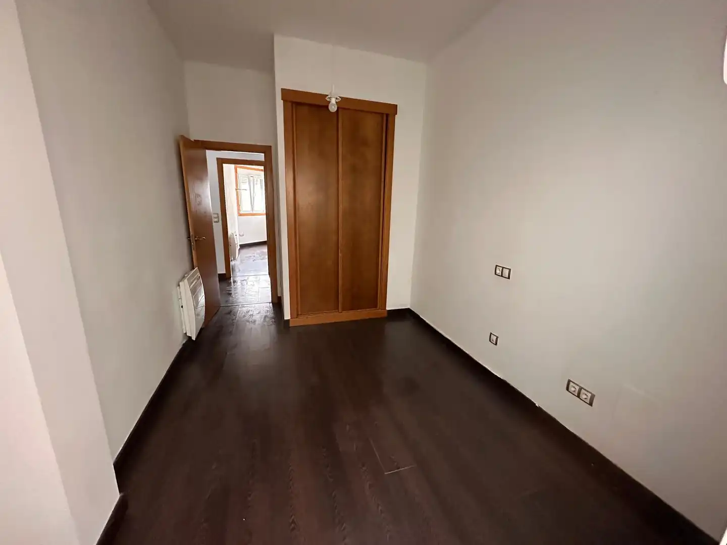 Dormitori de Apartament en venda en Ares amb Calefacció, Parquet i Terrassa