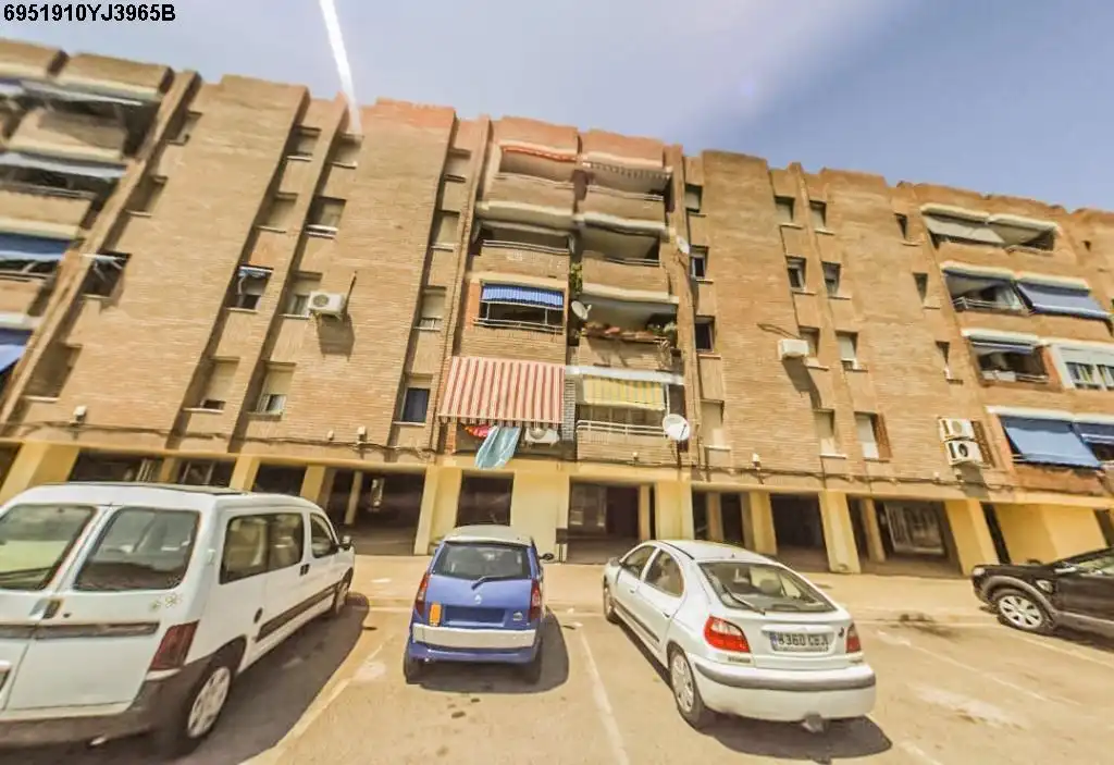 Vista exterior de Piso en venta en Sagunto / Sagunt