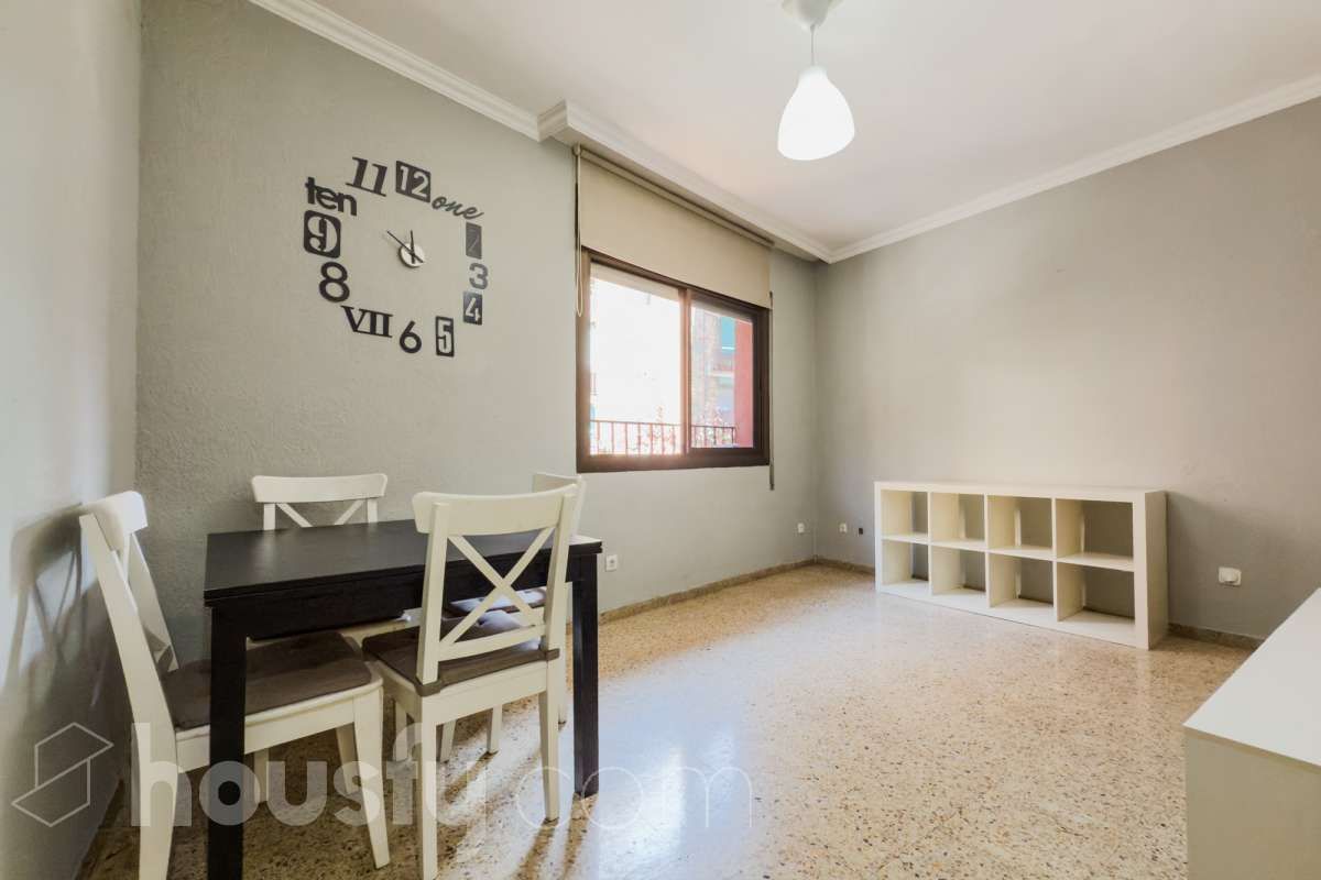 Bedroom of Flat for sale in  Barcelona Capital