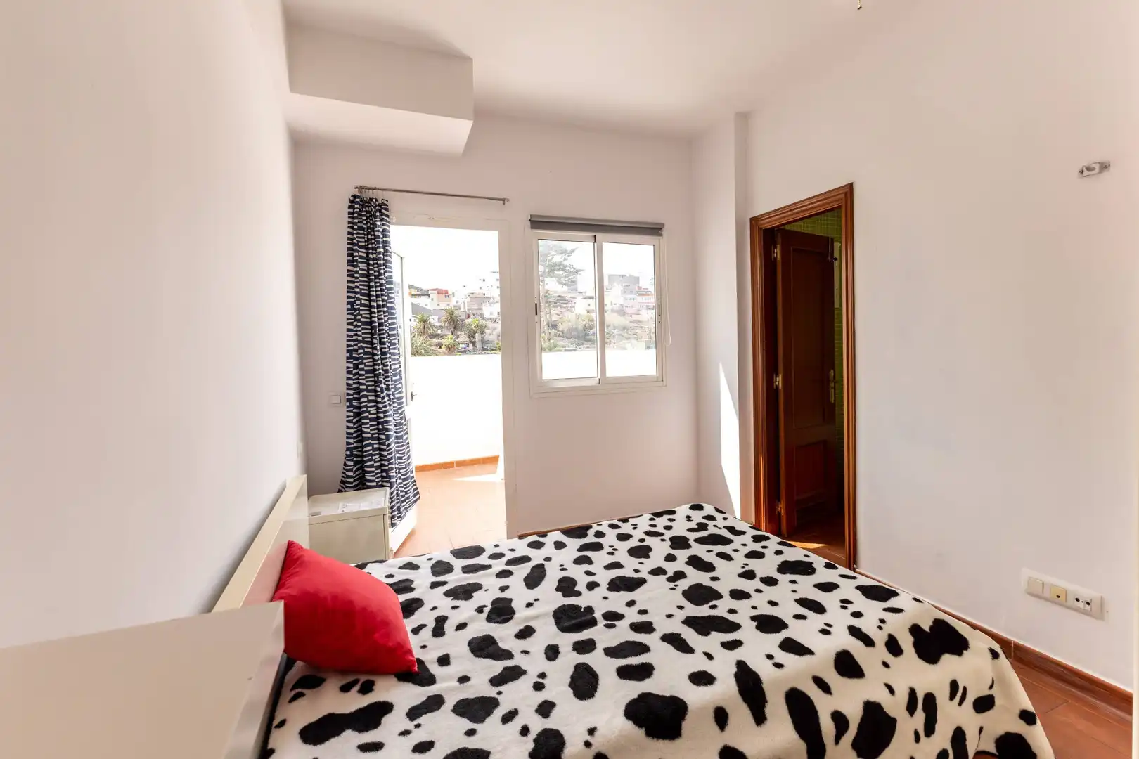 Habitación de Ático en venta en Telde con Terraza, Trastero y Amueblado