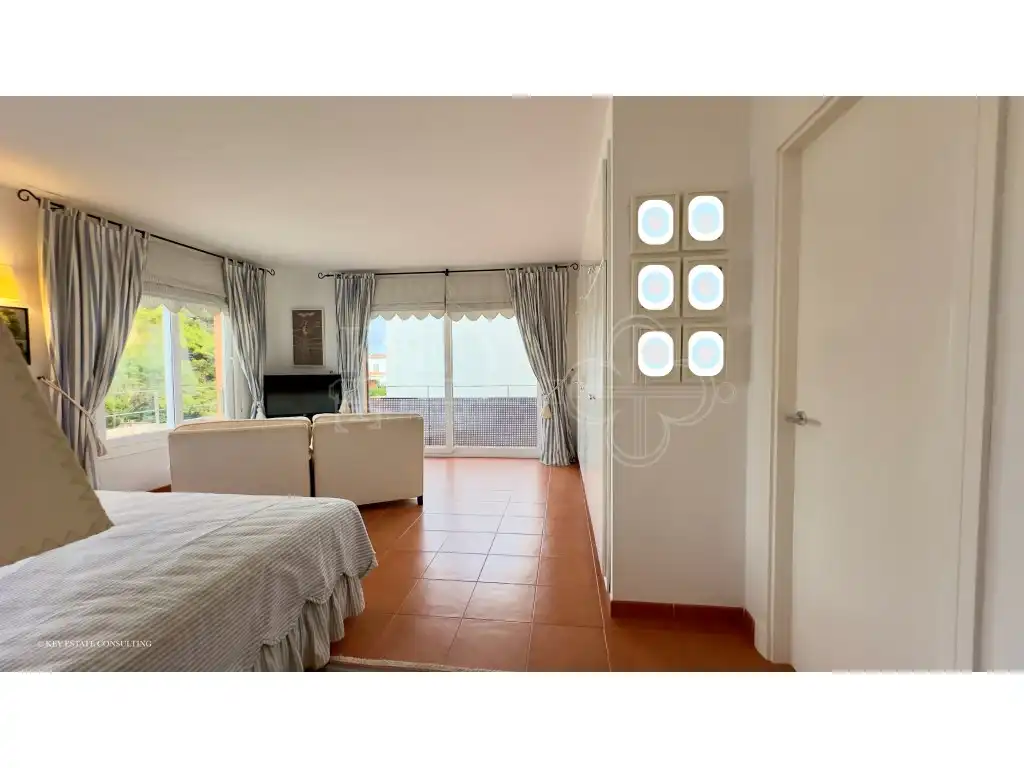 Habitación de Apartamento en venta en Ciutadella de Menorca con Aire acondicionado, Calefacción y Jardín privado