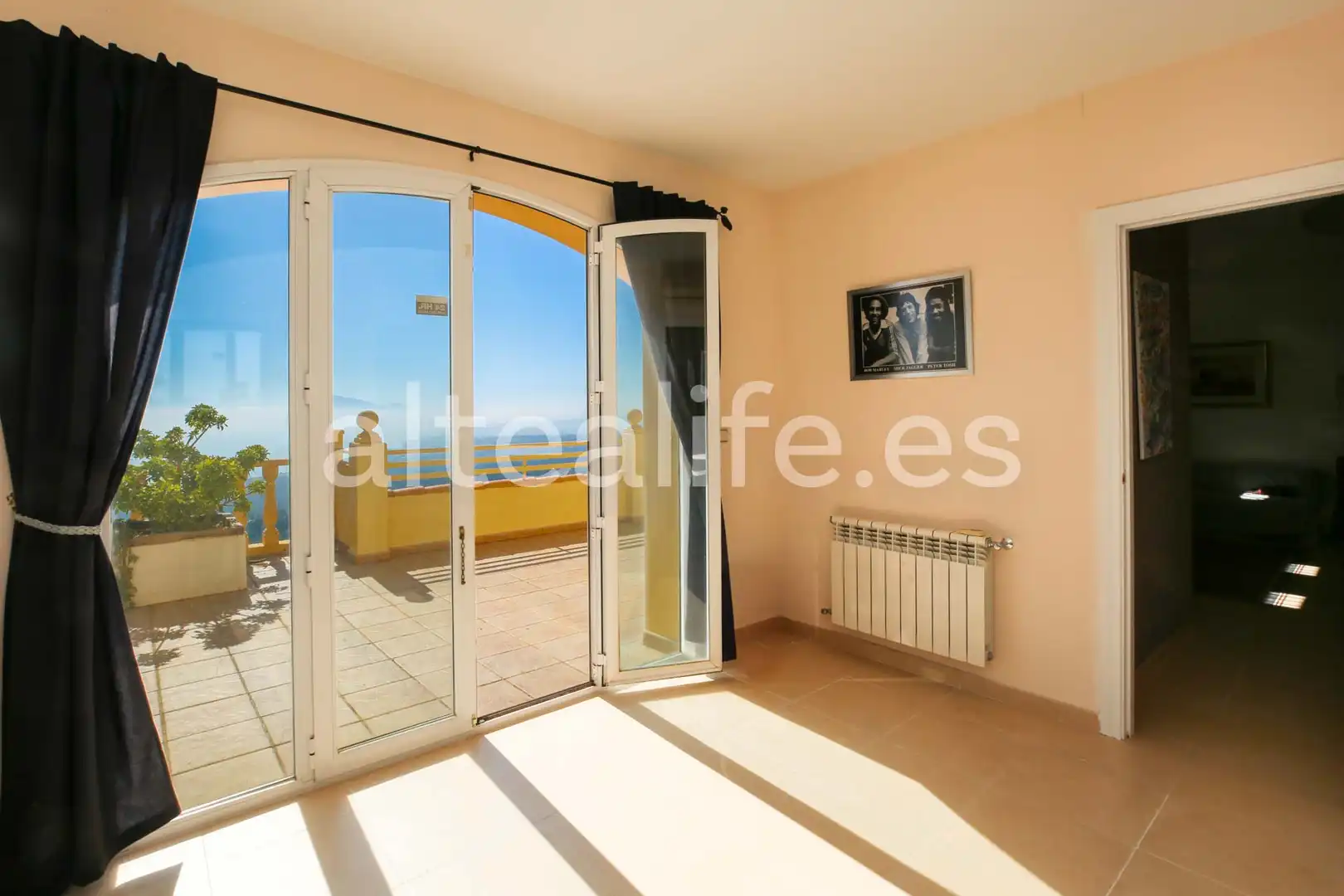 Habitación de Casa o chalet en venta en Altea con Aire acondicionado, Calefacción y Jardín privado