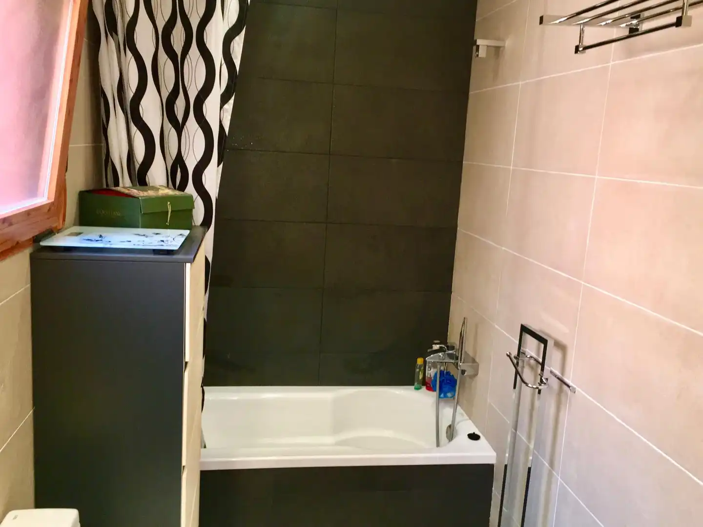 Bany de Pis de lloguer en Puertollano amb Aire condicionat, Calefacció i Terrassa