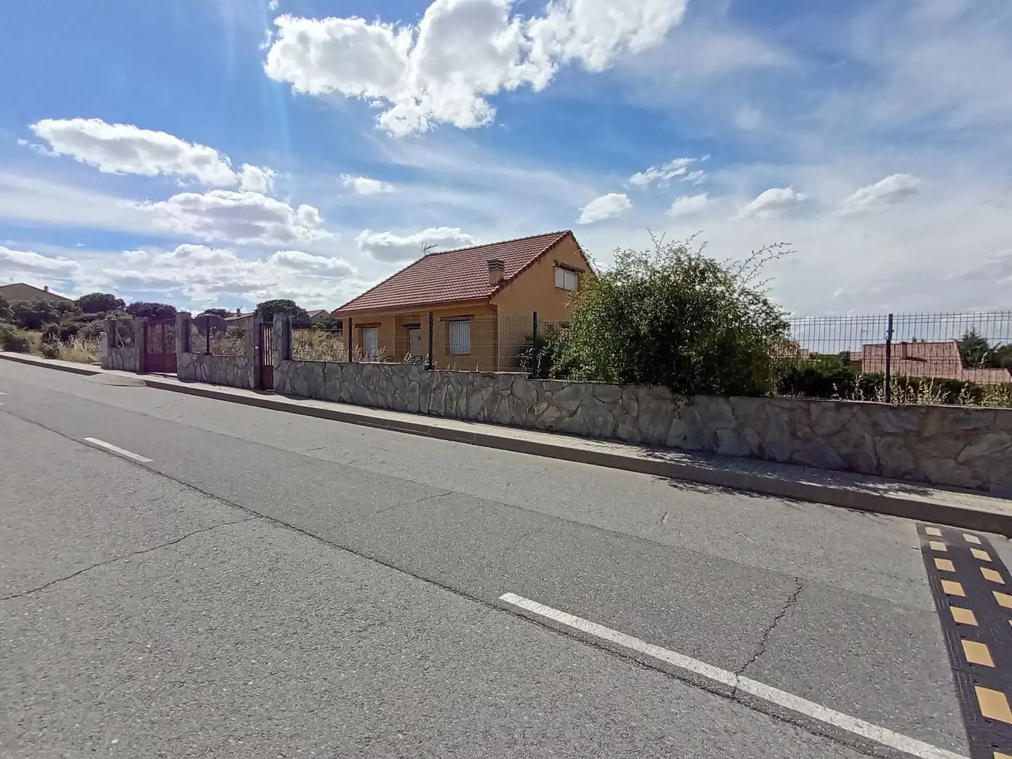 Exterior view of Houses for sale in Zarzuela del Monte  with Heating, Private garden and Terrace