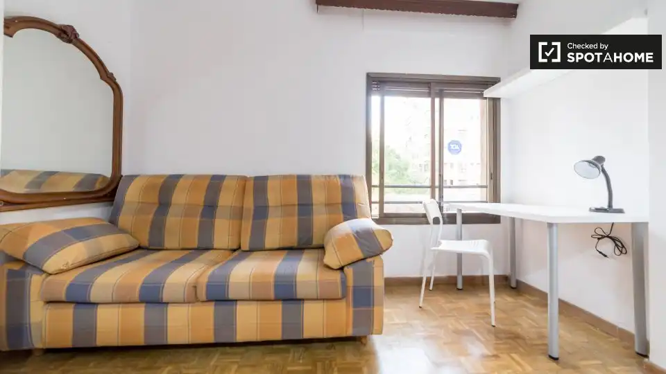 Habitación en Ciutat Jardí