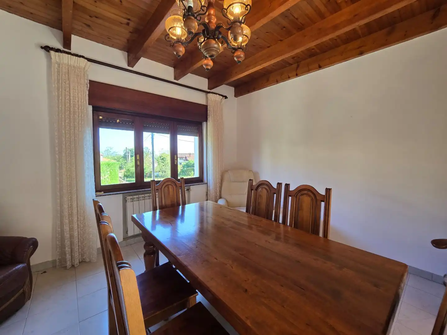 Comedor de Casa o chalet en venta en Llanes con Calefacción, Jardín privado y Trastero