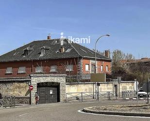 Exterior view of Building for sale in Segovia Capital