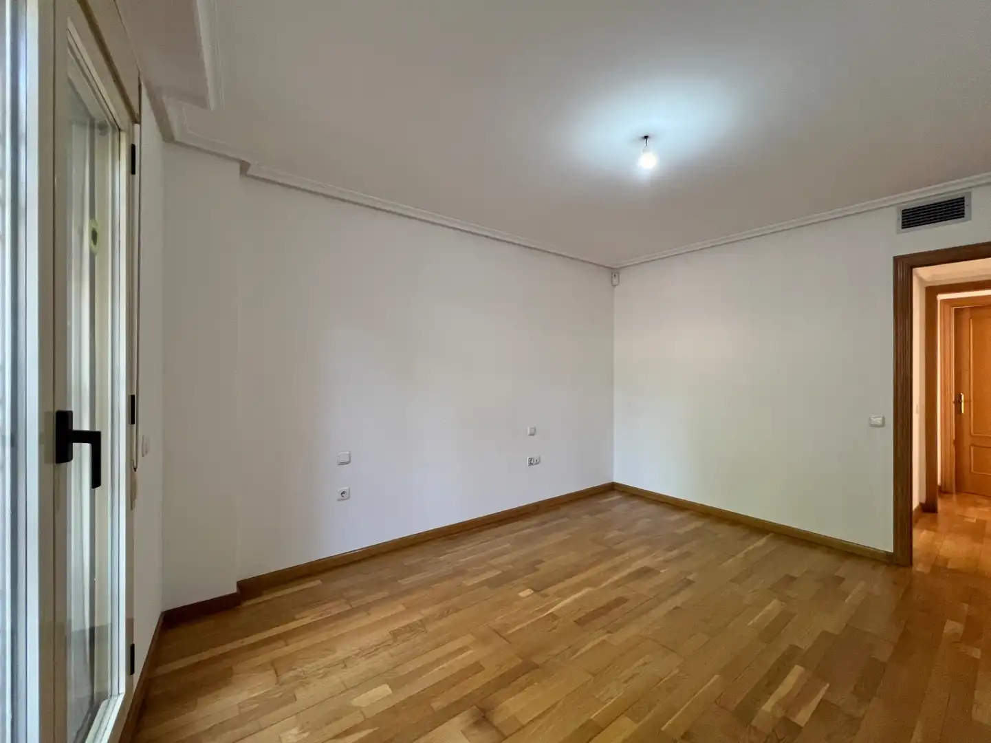 Flat for rent in Reus  with Air Conditioner, Heating and Private garden