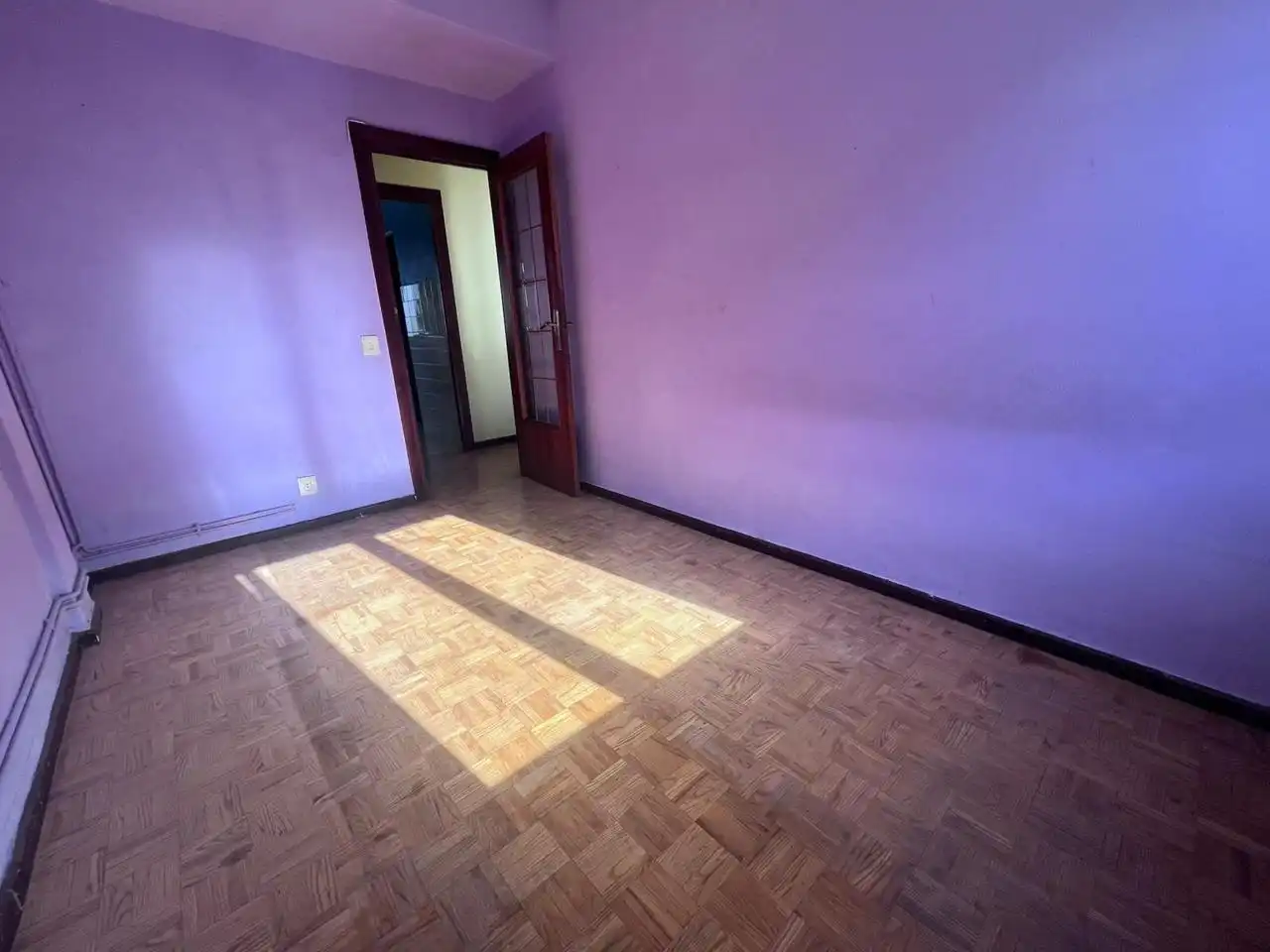Dormitori de Pis en venda en Vitoria - Gasteiz amb Calefacció, Parquet i Traster