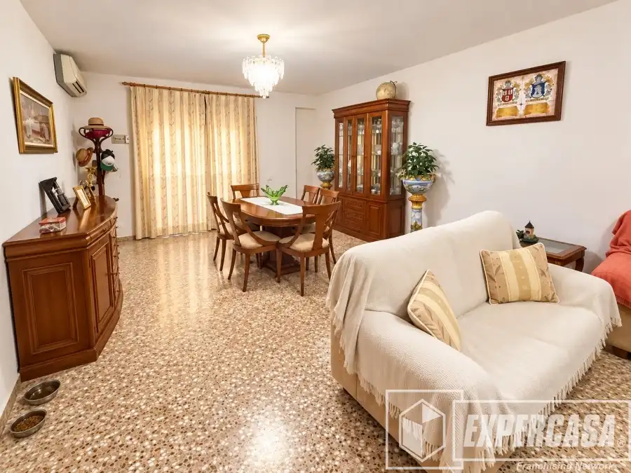 Living room of Houses for sale in Poble Nou
