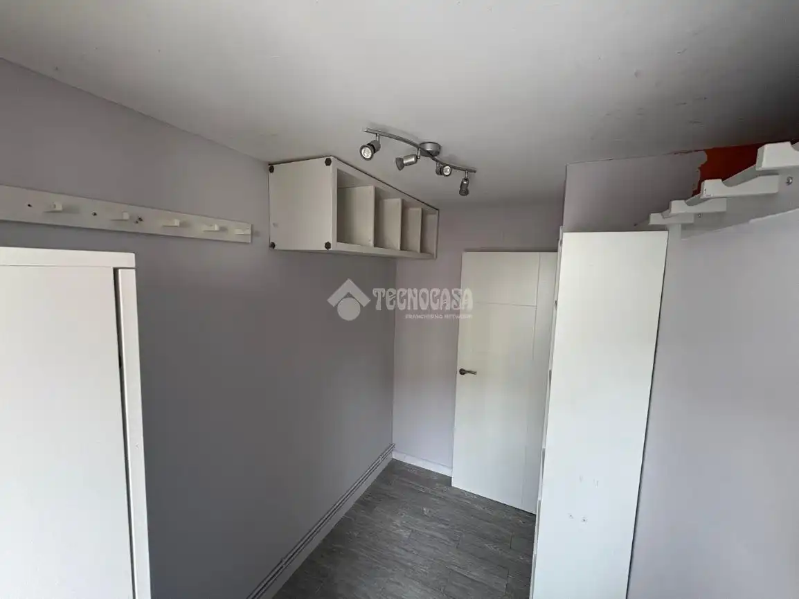 Bedroom of Flat for sale in Bilbao   with Heating