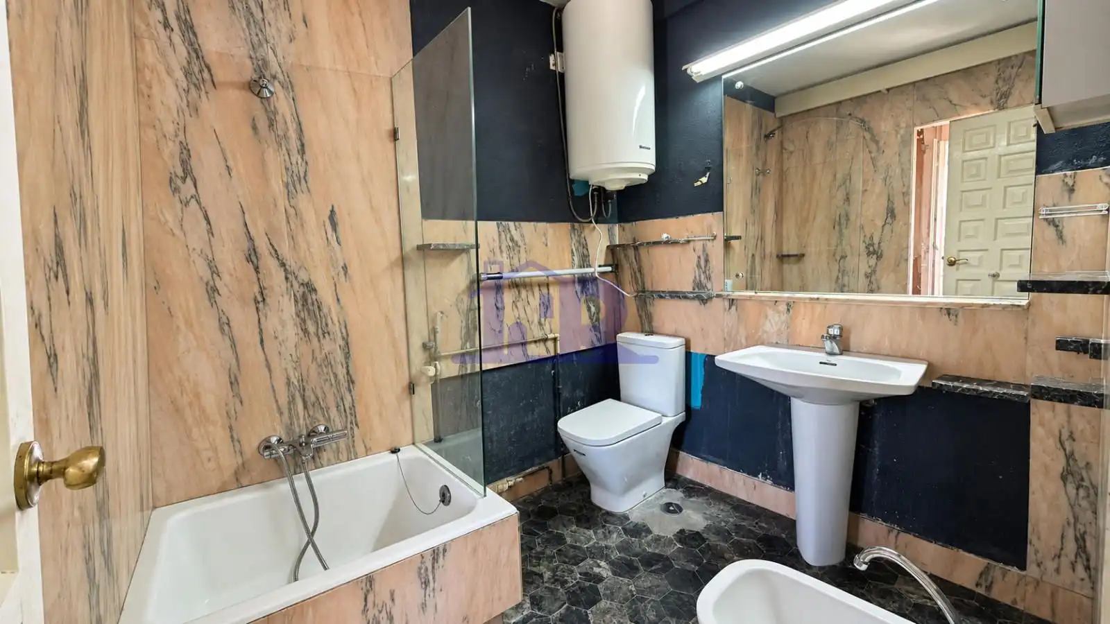 Piso con ascensor en venta en Reyes Catolicos, imagen 16