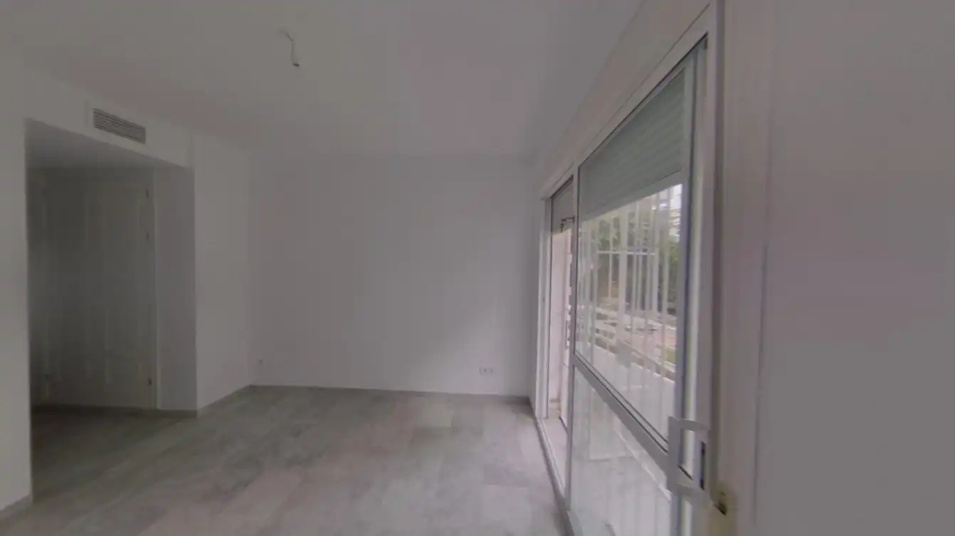 Piso en venta en Marbella con Piscina