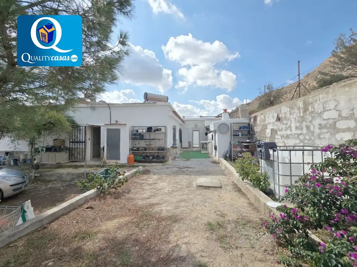 Casa o xalet en venda a Agost